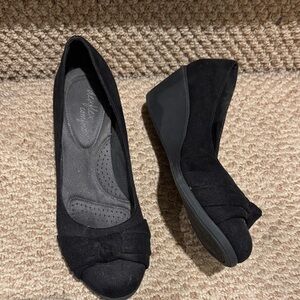 Dexflex Comfort Black Wedge Shoes